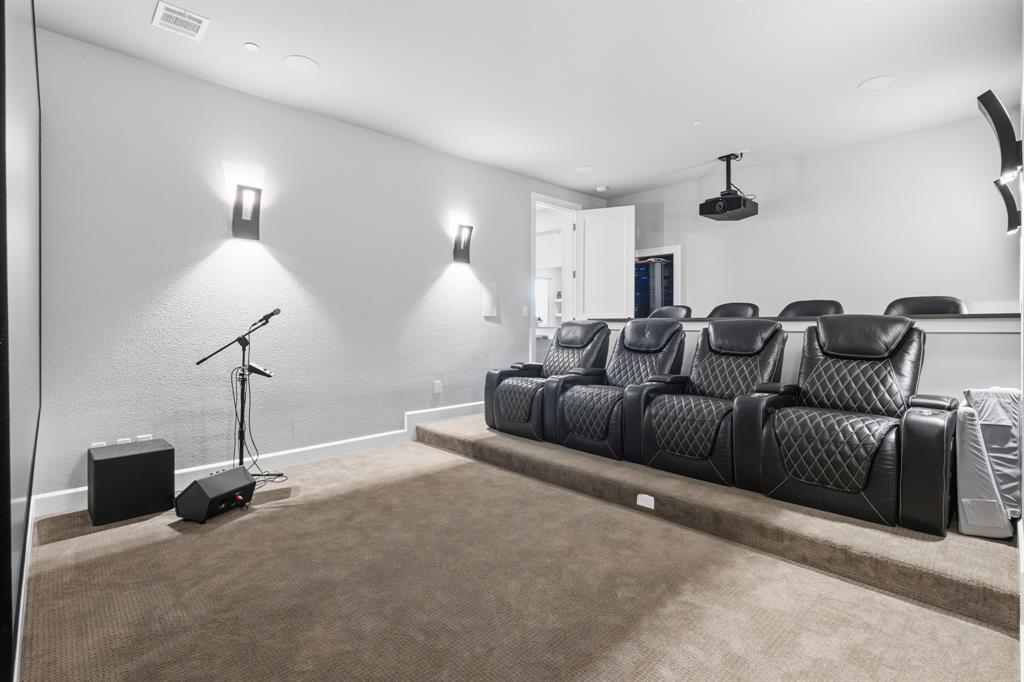 1285 Rimrock Drive Lucas, TX 75002 - Photo 15 of 37 a living room with furniture a lamp and a lamp