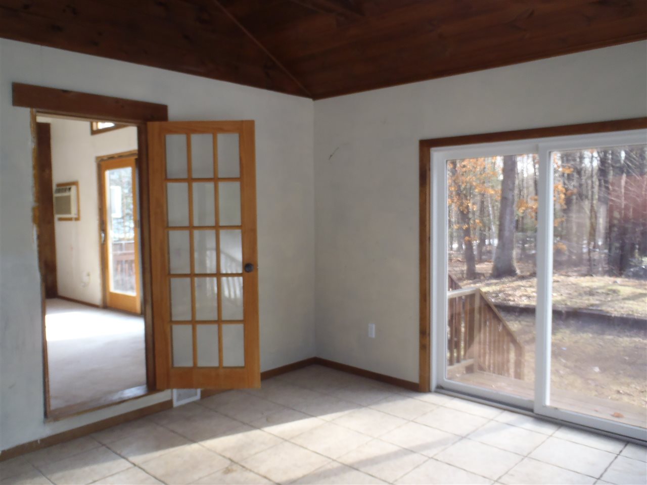 146 Little Mill Road Sandown, NH 03873 - Photo 4 of 25
