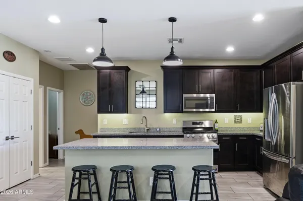 $514,500 | 3710 East Branham Lane, Phoenix, AZ 85042