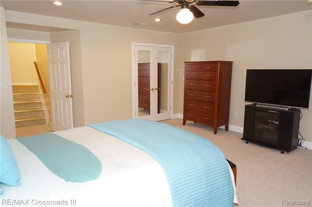 22132 Bell Road New Boston, MI 48164 - Photo 19 of 28 LOWER BEDROOM 5.jpg