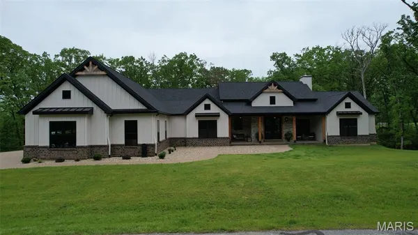 $975,000 | 354 Pine Bluff Way, Troy, MO 63379