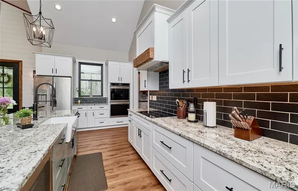 $975,000 | 354 Pine Bluff Way, Troy, MO 63379