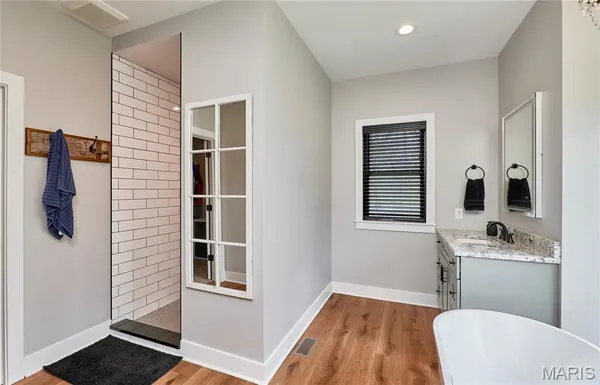 $975,000 | 354 Pine Bluff Way, Troy, MO 63379