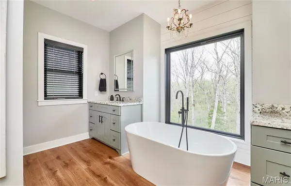 $975,000 | 354 Pine Bluff Way, Troy, MO 63379