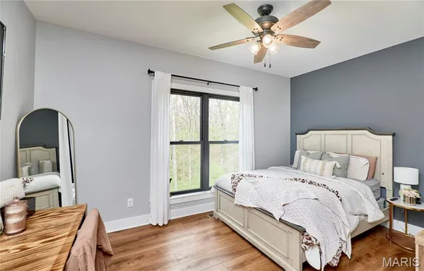 $975,000 | 354 Pine Bluff Way, Troy, MO 63379