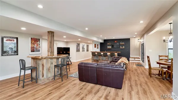 $975,000 | 354 Pine Bluff Way, Troy, MO 63379