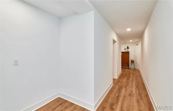 $975,000 | 354 Pine Bluff Way, Troy, MO 63379