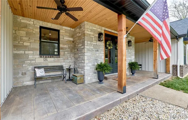 $975,000 | 354 Pine Bluff Way, Troy, MO 63379