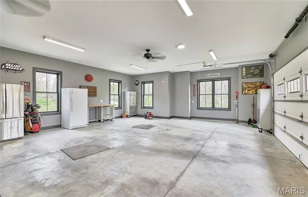 $975,000 | 354 Pine Bluff Way, Troy, MO 63379