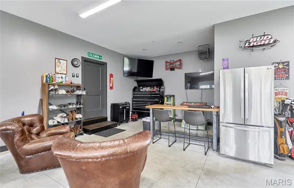 $975,000 | 354 Pine Bluff Way, Troy, MO 63379