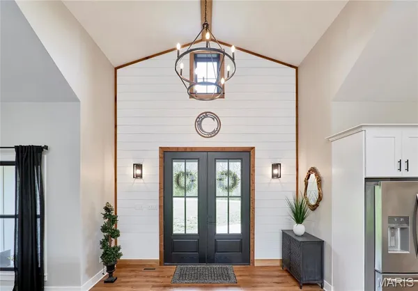 $975,000 | 354 Pine Bluff Way, Troy, MO 63379