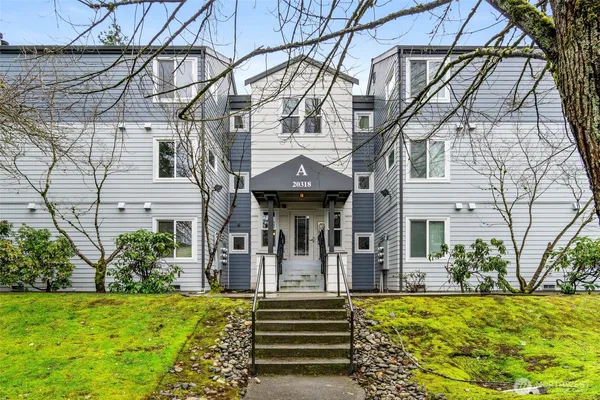 $369,950 | 20318 Bothell Everett Highway, Unit A204, Bothell, WA 98012