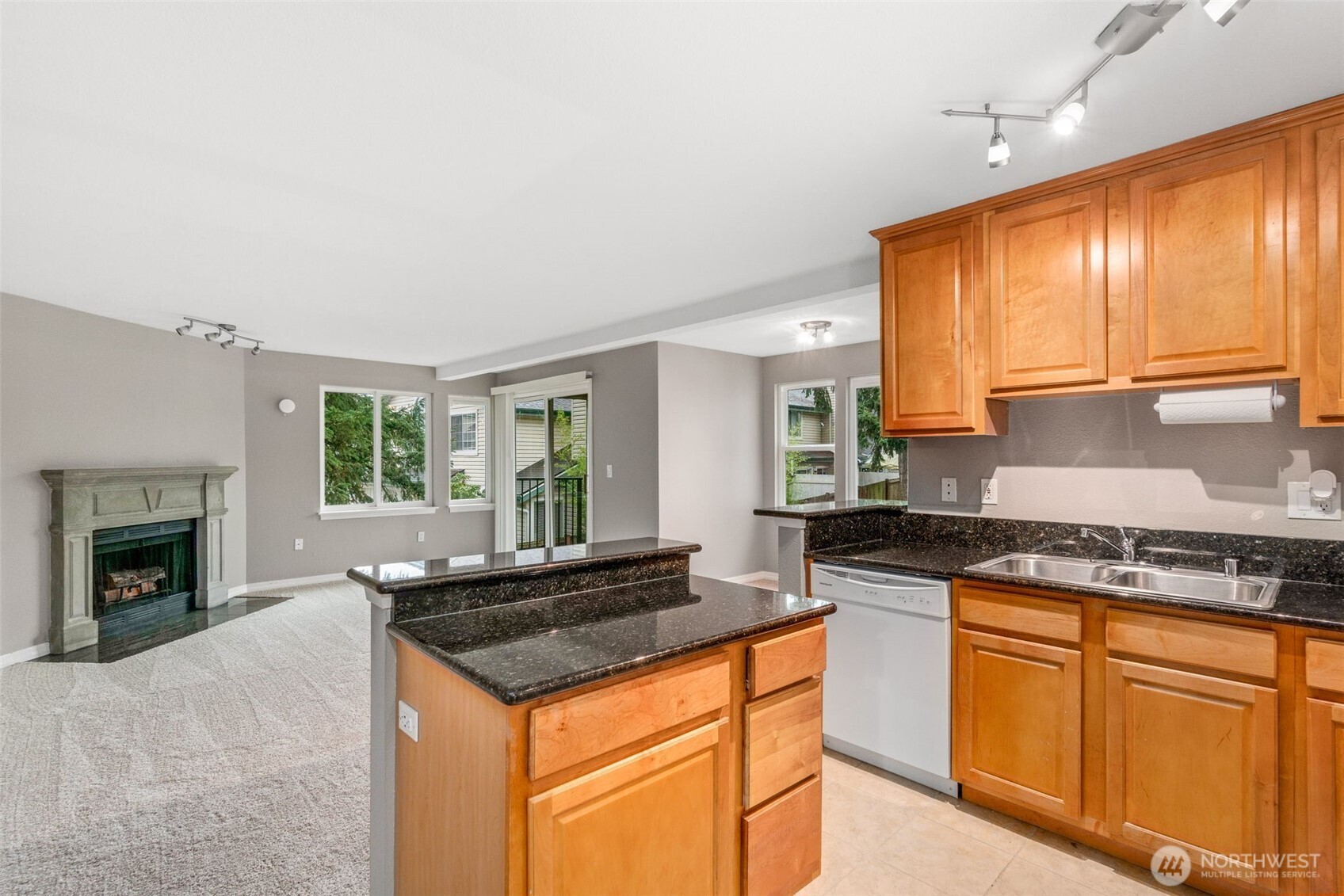 20318 Bothell Everett Highway, Unit A204 Bothell, WA 98012 - Photo 15 of 34