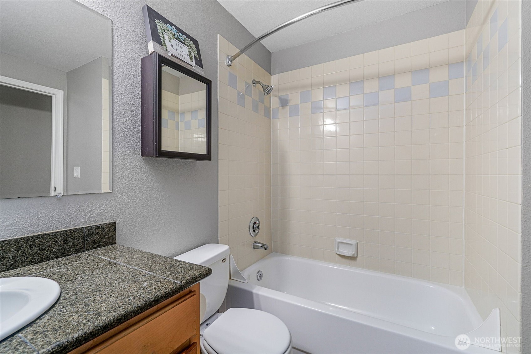 20318 Bothell Everett Highway, Unit A204 Bothell, WA 98012 - Photo 24 of 34