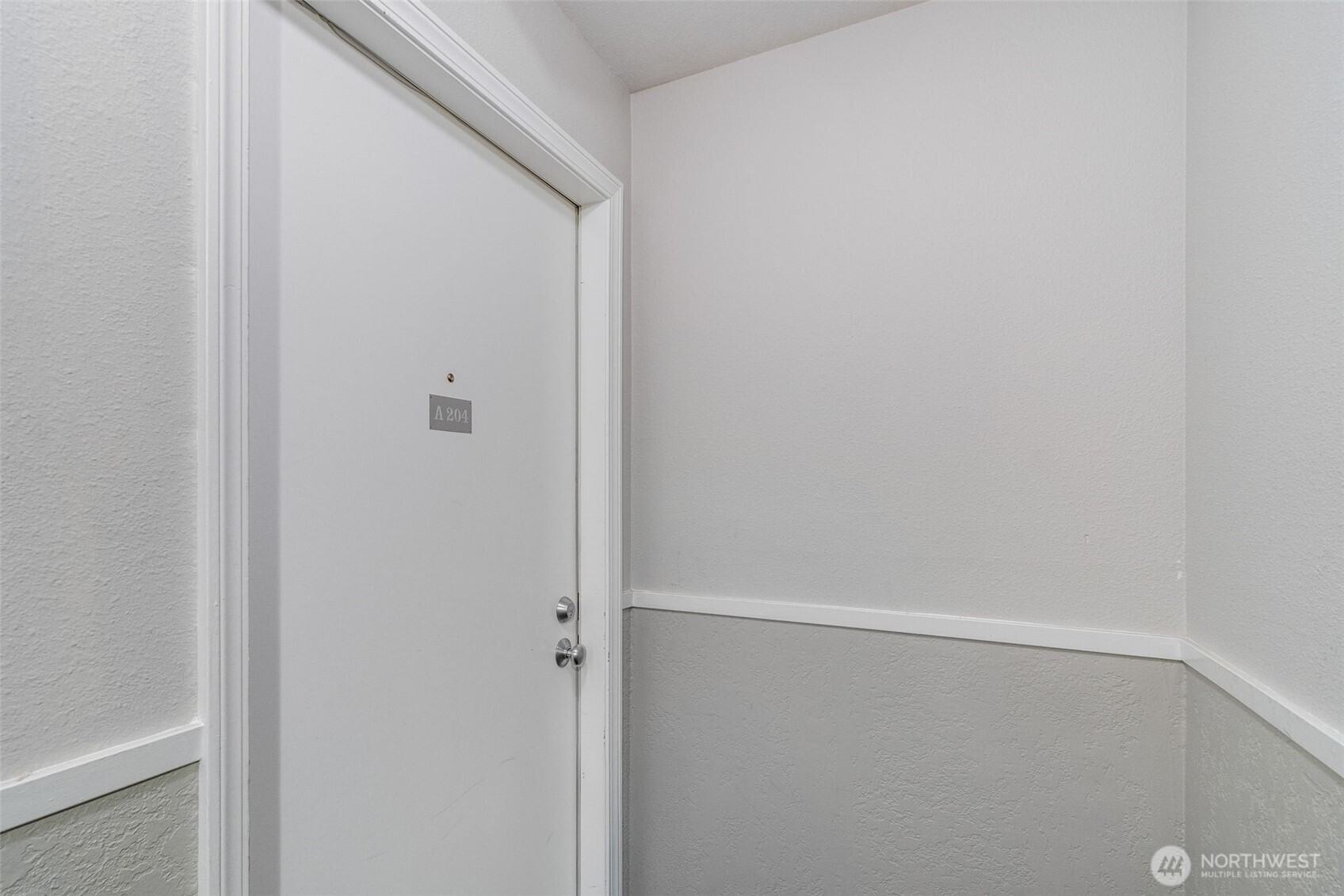 20318 Bothell Everett Highway, Unit A204 Bothell, WA 98012 - Photo 5 of 34