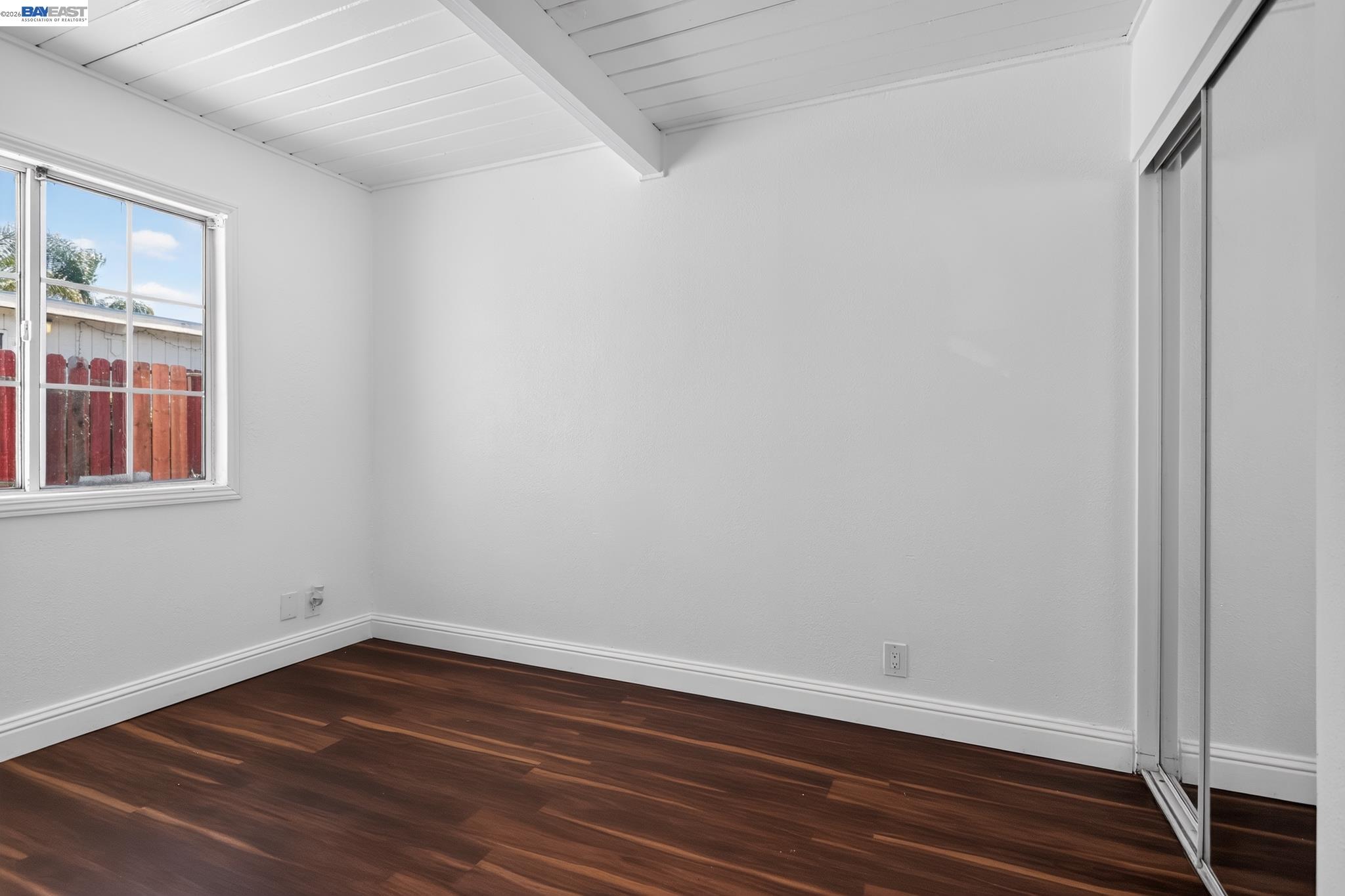 4262 Arthur Road Martinez, CA 94553 - Photo 16 of 31 Gallery Image 16