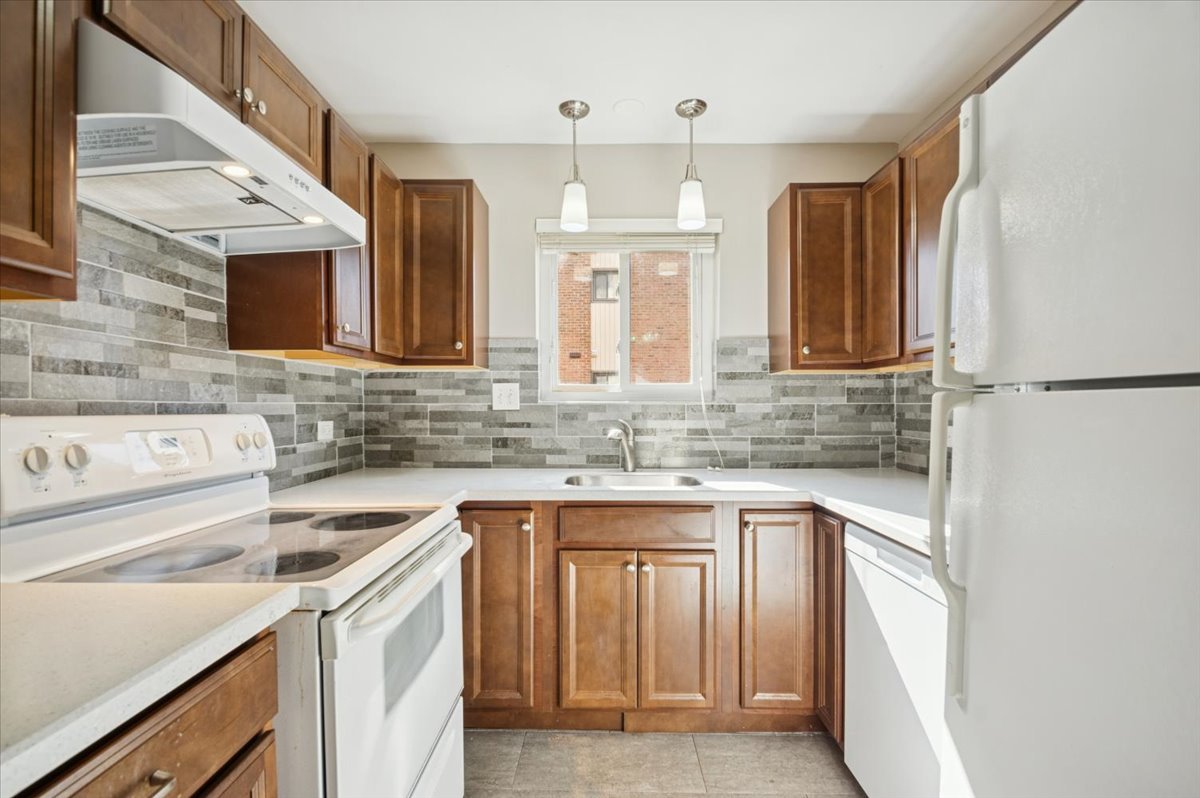 266 12th Street, Unit 3A Wheeling, IL 60090 - Photo 6 of 11