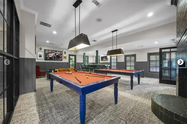 a view of a tennis court