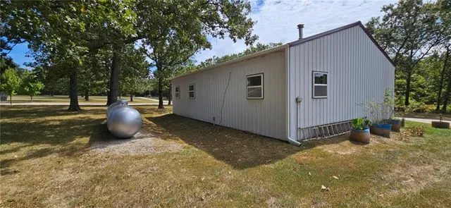 $599,900 | 14674 State Highway West, Wheatland, MO 65779