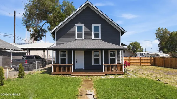 $279,999 | 503 Grandridge Road, Grandview, WA 98930