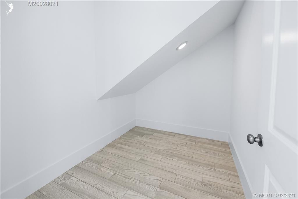 665 Southwest Cleveland Avenue Stuart, FL 34994 - Photo 16 of 77 Gallery Image 16