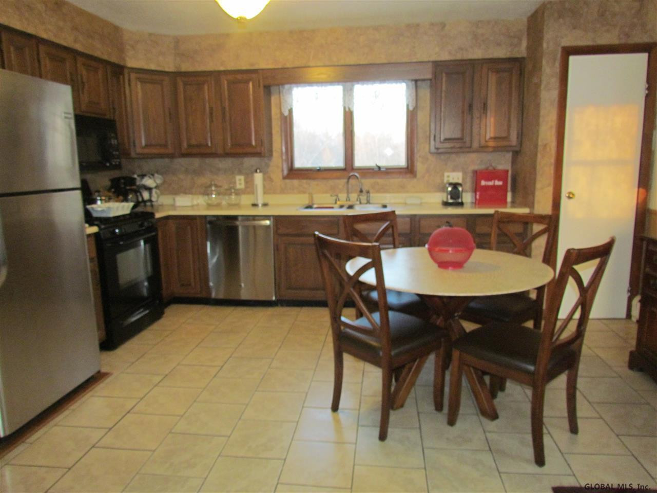 56 Golf Course Road Hampton, NY 12887 - Photo 3 of 20 Photo 3