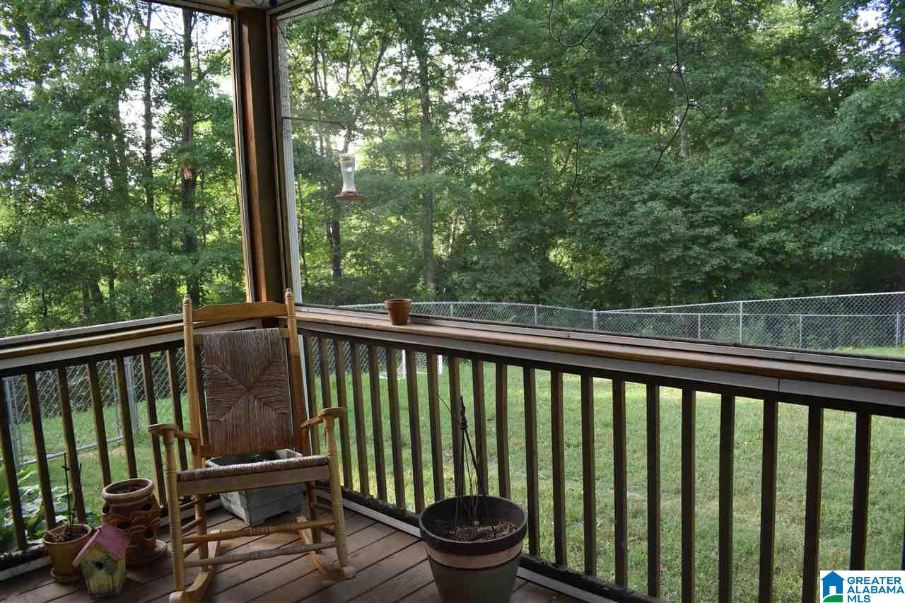 171 Mountain Lake Road Warrior, AL 35180 - Photo 12 of 47