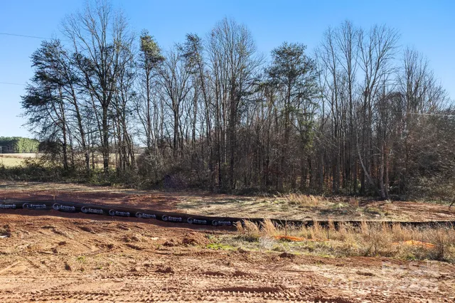 a view of a front of house