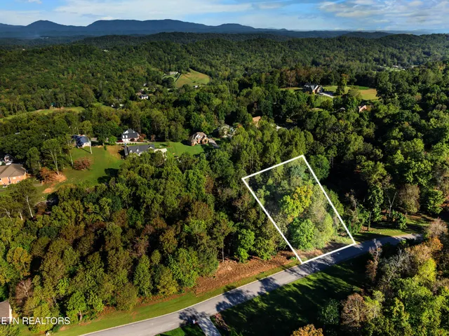 $49,900 | Lot 6 St James Lane, Clinton, TN 37716