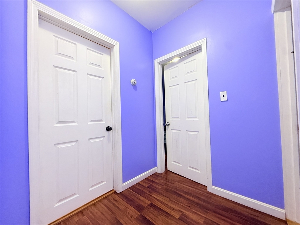 142 Abbott Street Lawrence, MA 01843 - Photo 17 of 30