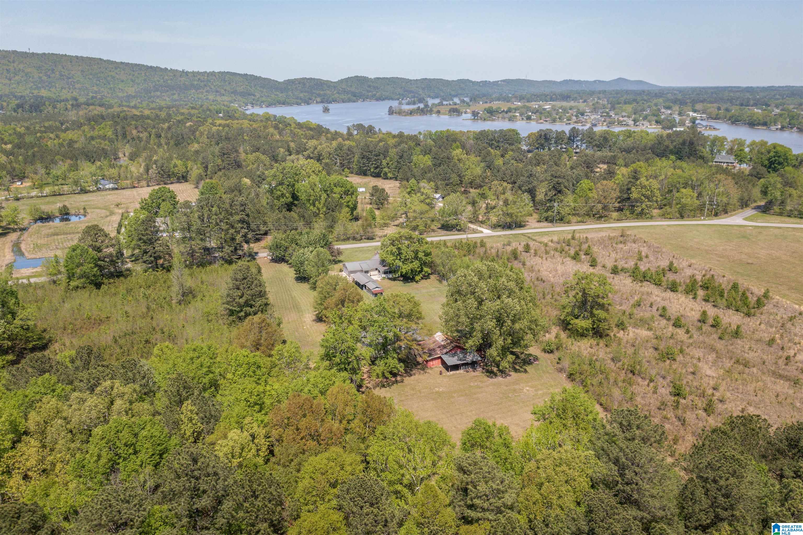 4465 Riddles Bend Road Rainbow City, AL 35906 - Photo 48 of 58 Gallery Image 48