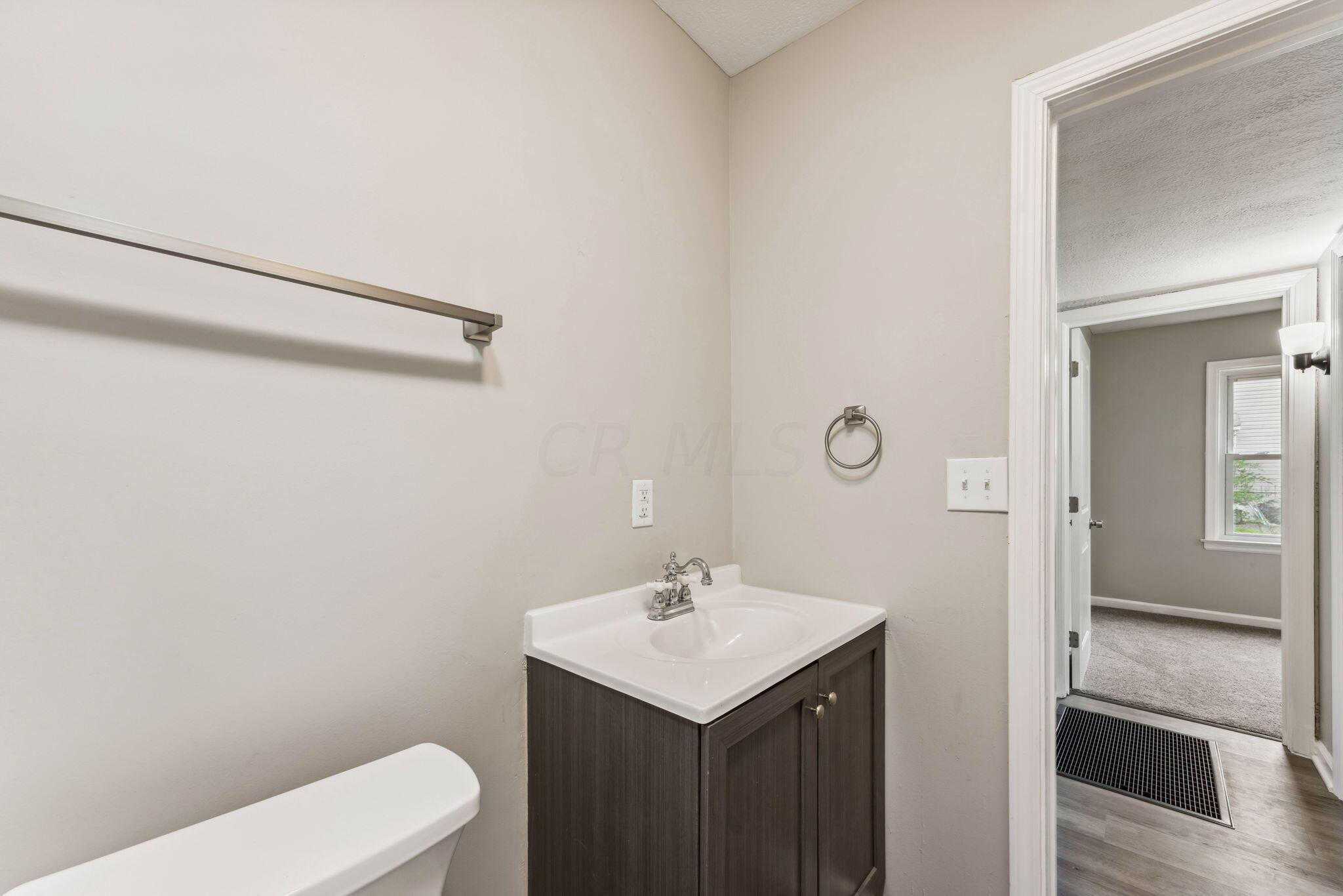 2490 Audubon Road Columbus, OH 43211 - Photo 16 of 18 26-web-or-mls-2490-audubon-rd