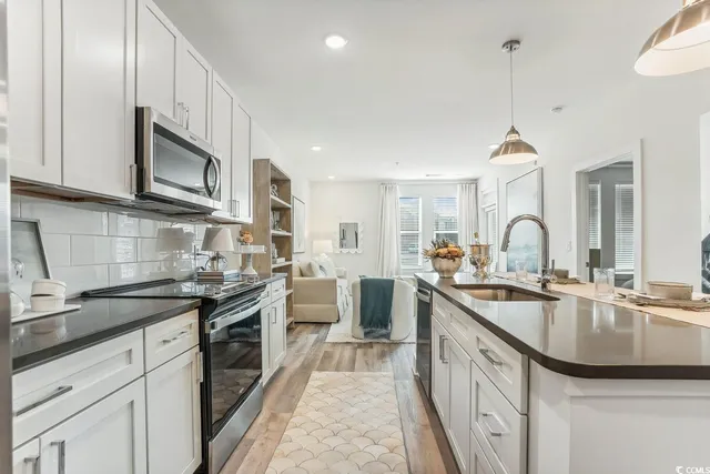 $1,965 | 331 Pickwick Drive, Unit B4, Myrtle Beach, SC 29588