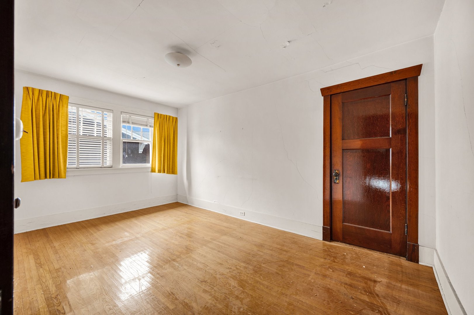 2319 5th Street Peru, IL 61354 - Photo 15 of 37 a view of an empty room with a window