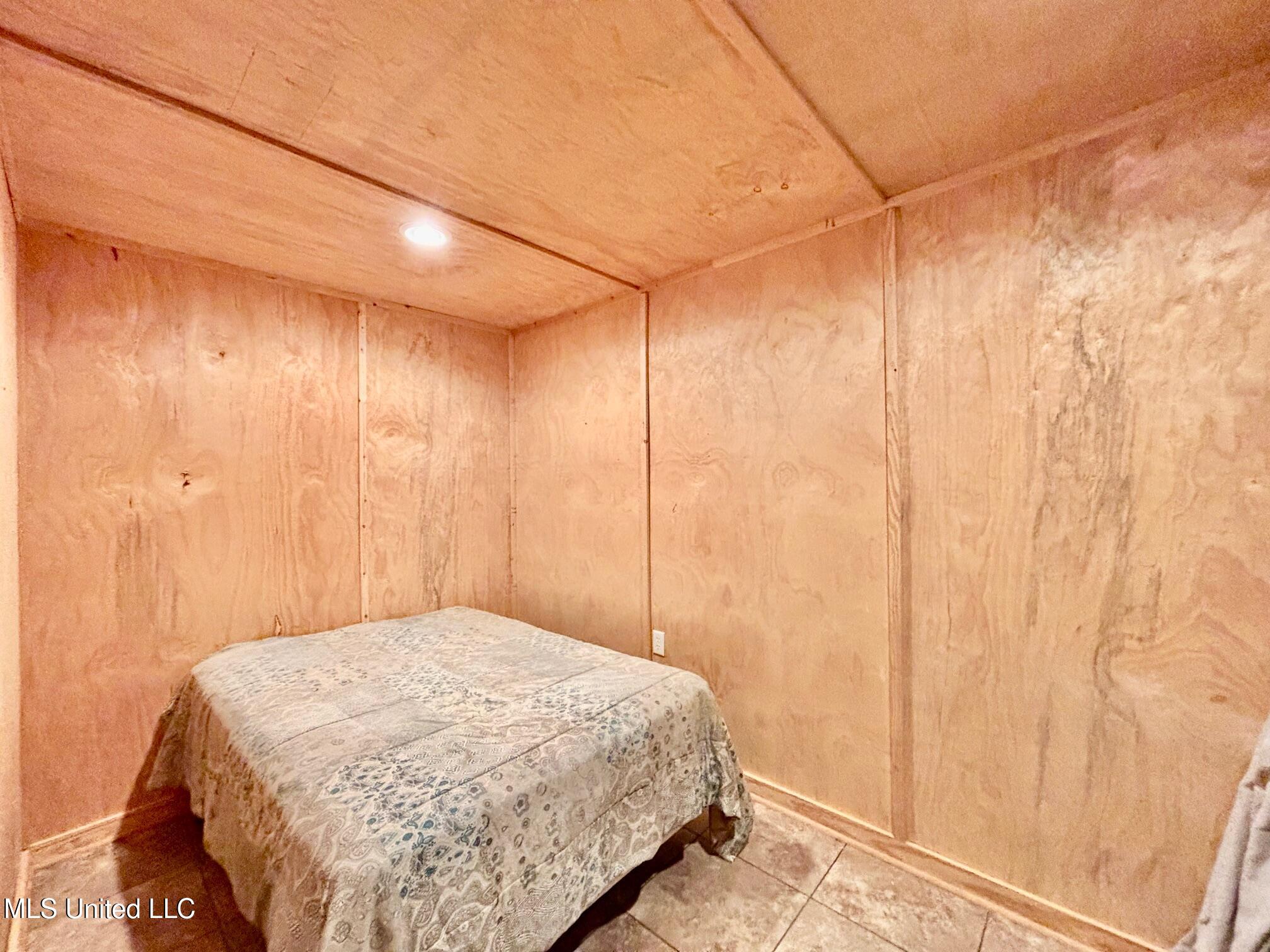 1614 Highway 583 Jayess, MS 39641 - Photo 6 of 37 IMG_1289