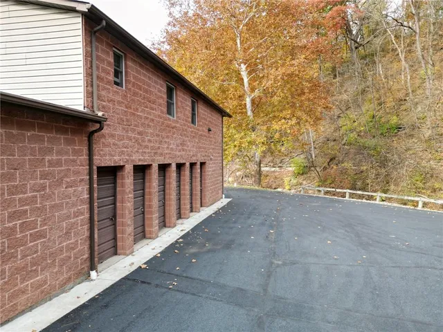 $1,335 | 108 Valleybrook Road, Canonsburg, PA 15317