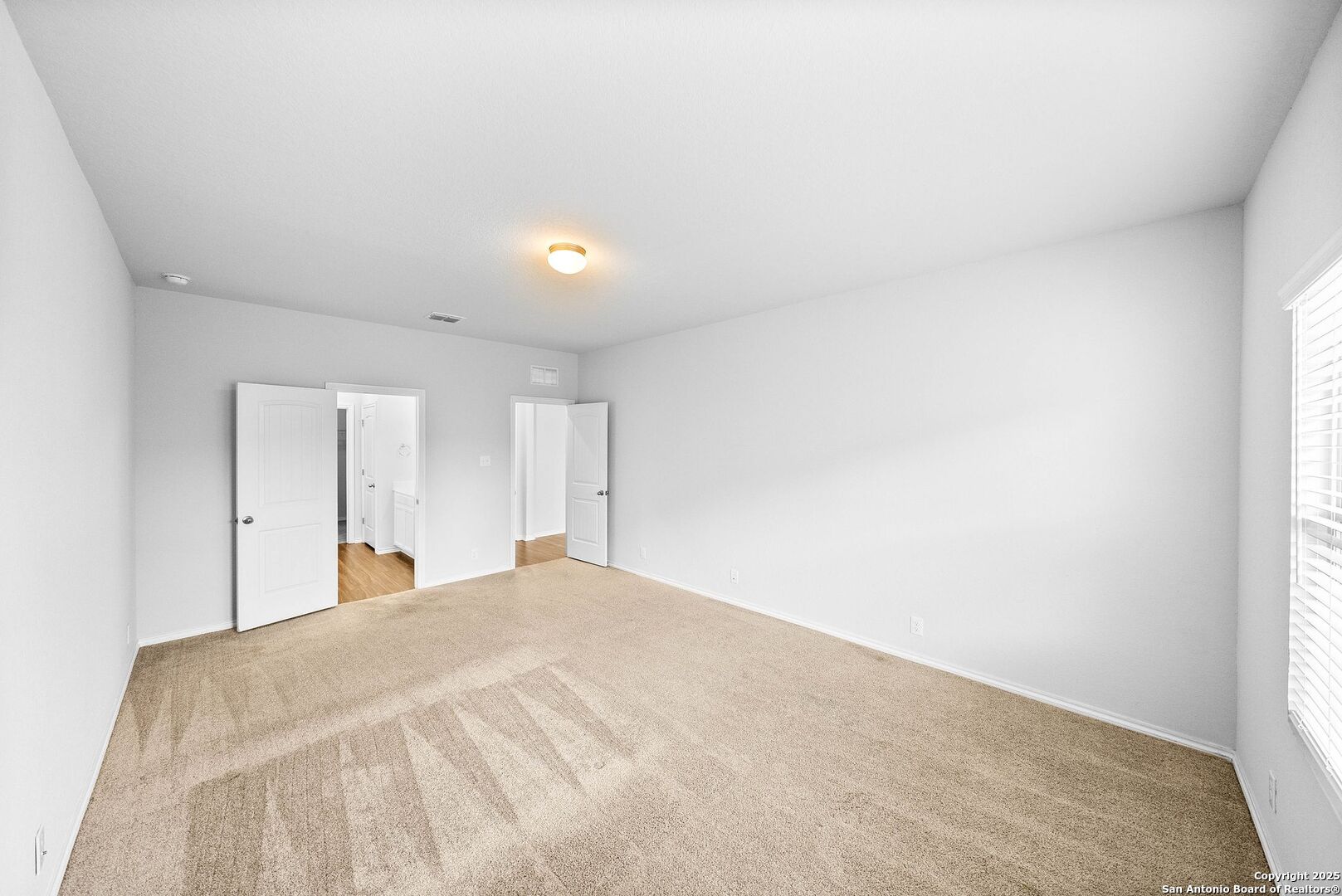 6723 Shiraz Way Converse, TX 78109 - Photo 15 of 33