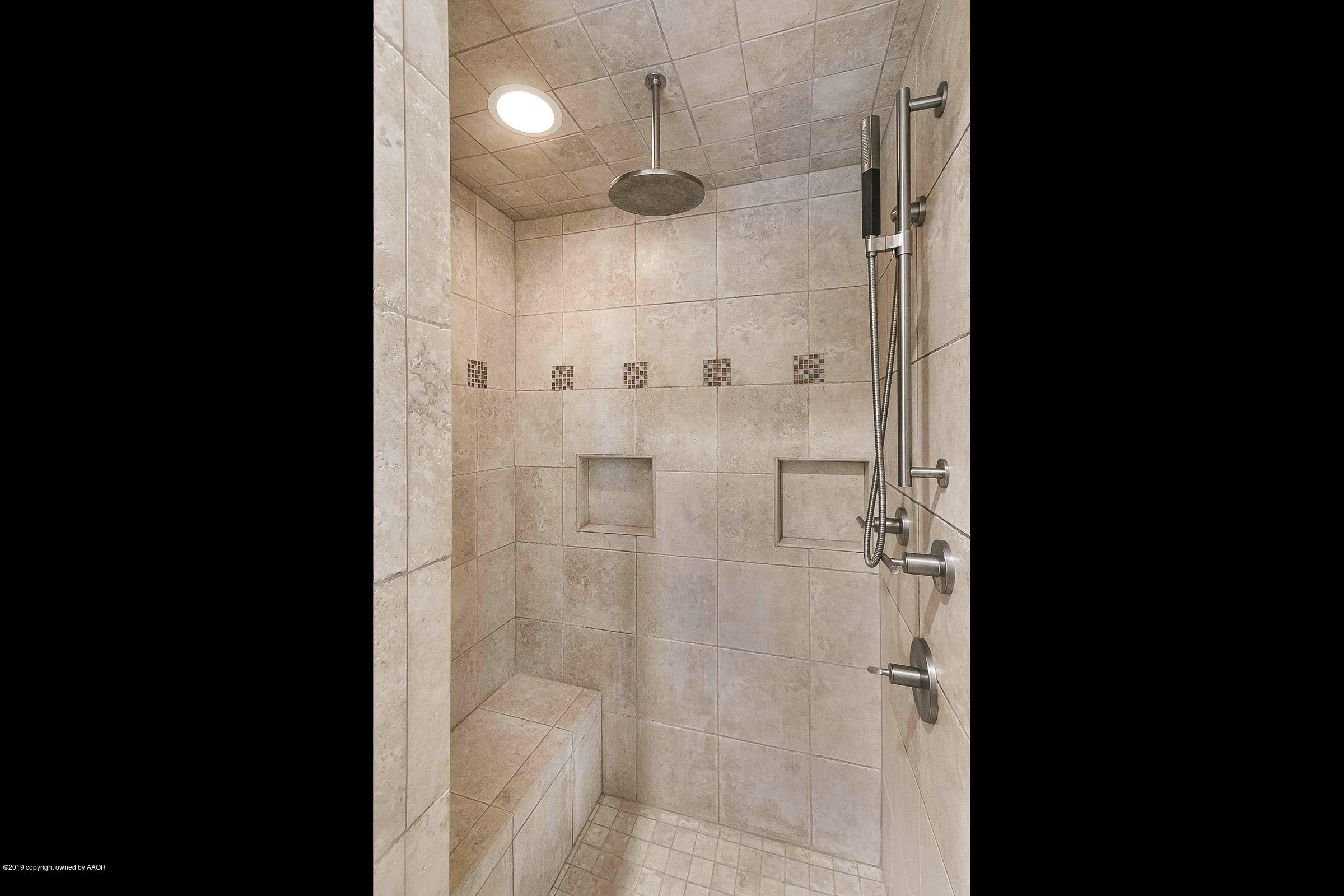 6900 Big Boulder Road Amarillo, TX 79118 - Photo 27 of 46 Master Shower