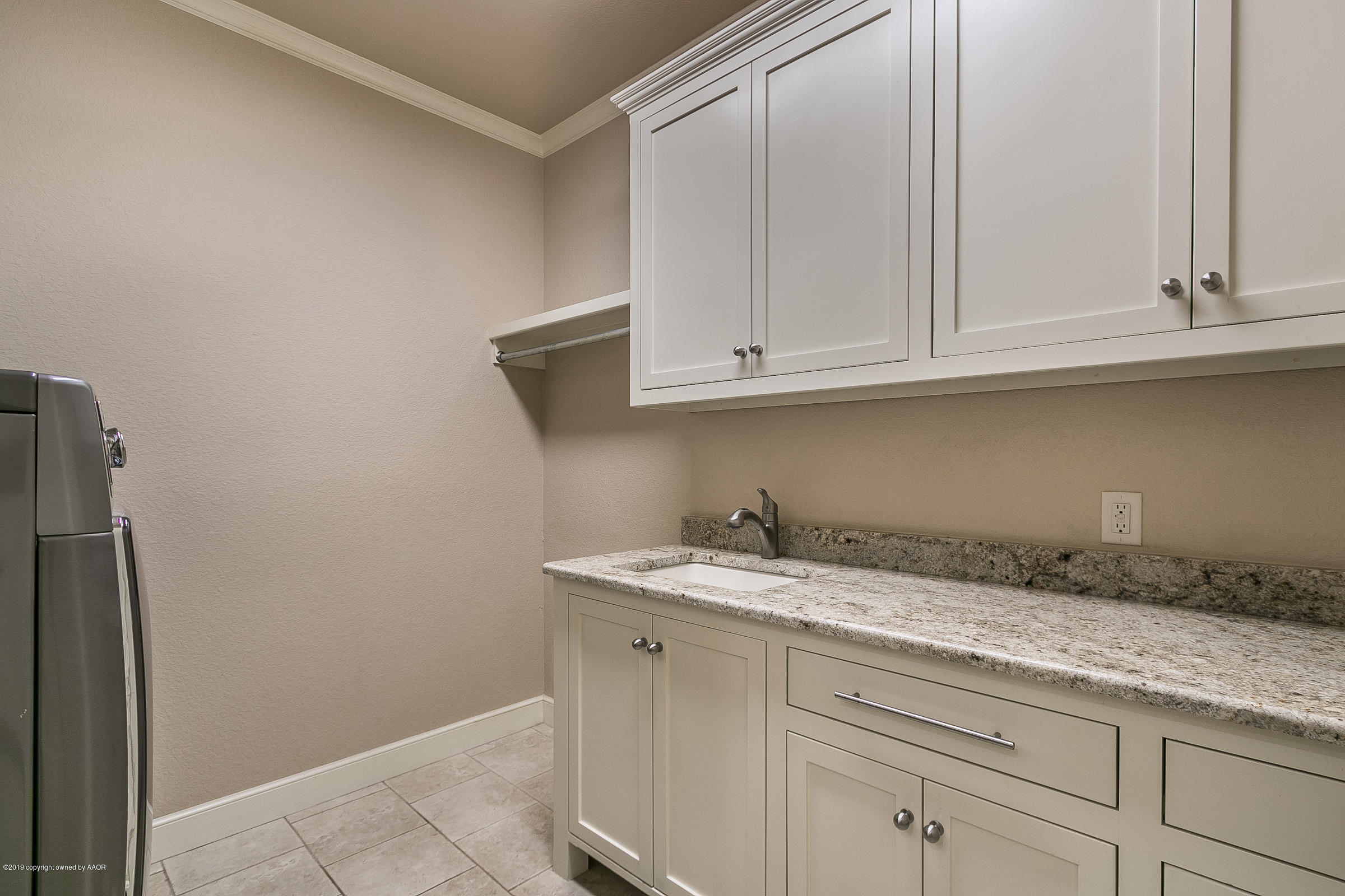 6900 Big Boulder Road Amarillo, TX 79118 - Photo 33 of 46 Utility Room