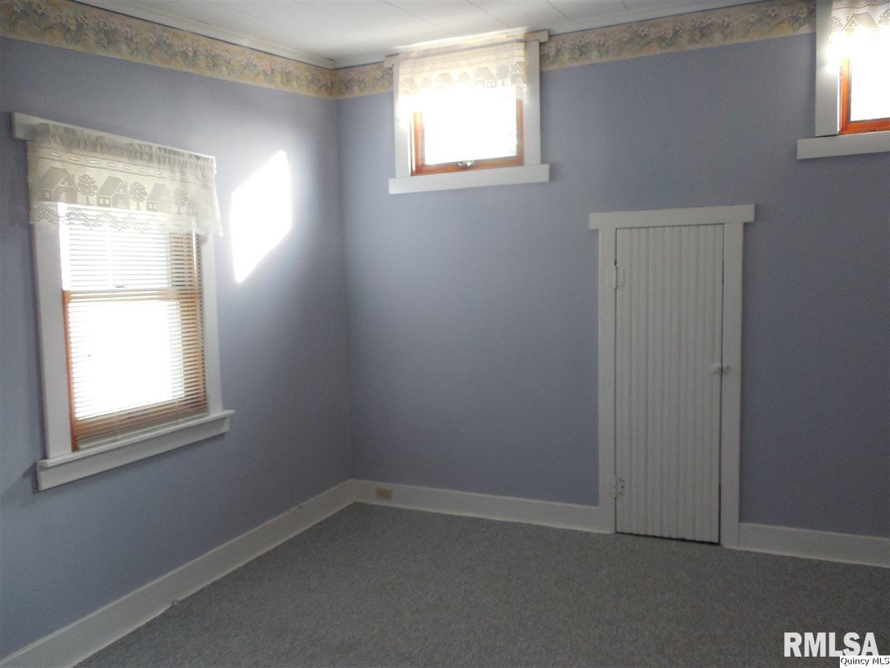 805 Monroe Street Quincy, IL 62301 - Photo 15 of 21 Gallery Image 15