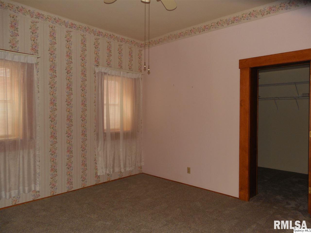 805 Monroe Street Quincy, IL 62301 - Photo 7 of 21 Gallery Image 7