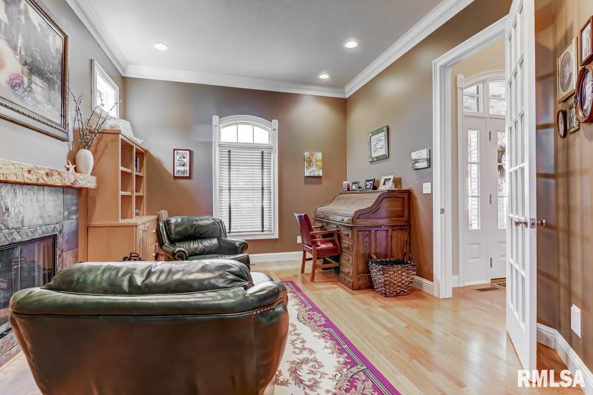 3400 Embassy Drive Springfield, IL 62711 - Photo 20 of 50