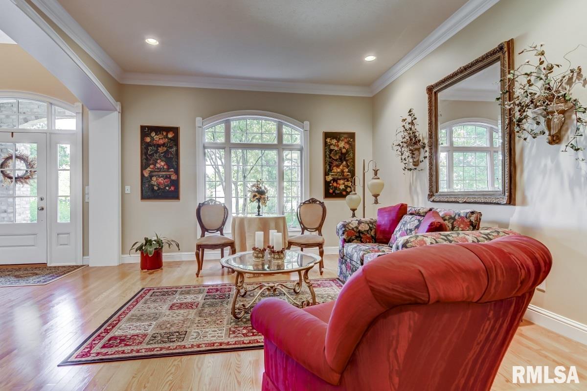3400 Embassy Drive Springfield, IL 62711 - Photo 5 of 50