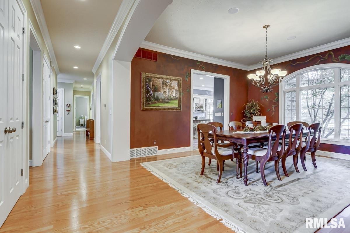 3400 Embassy Drive Springfield, IL 62711 - Photo 8 of 50