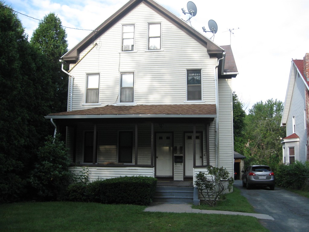 288-290 Oak Street Springfield, MA 01151 - Photo 2 of 18