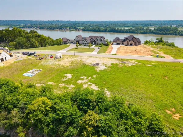 $195,000 | 8005 Limestone Ridge Way, Jeffersonville, IN 47130