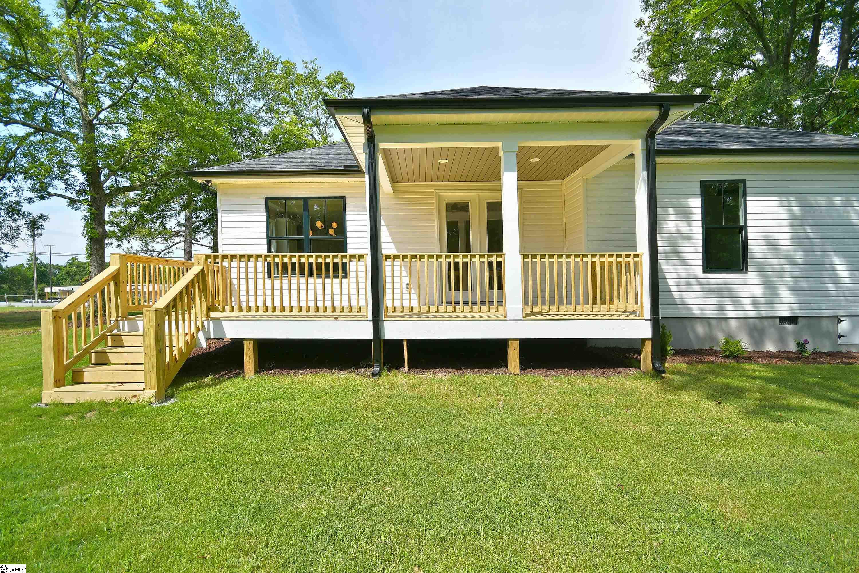 206 North Hamilton Street Williamston, SC 29697 - Photo 11 of 40