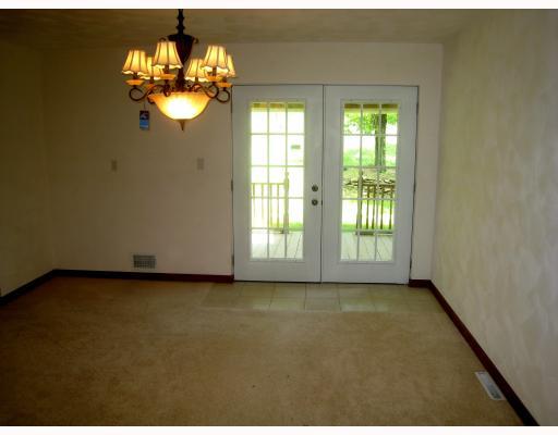 2013 Whipkey Road Connellsville, PA 15425 - Photo 3 of 8 Dining Room.