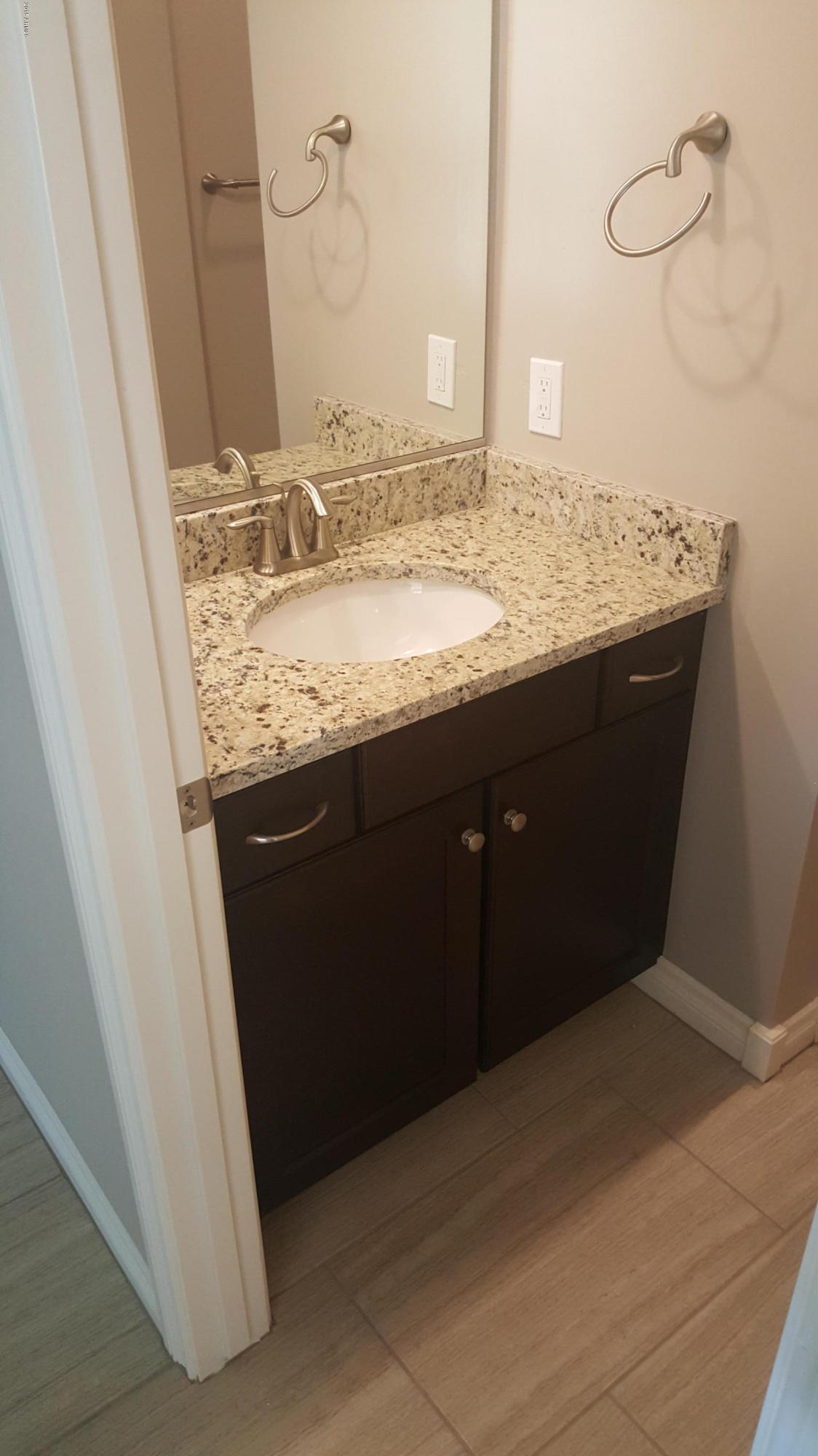 229 East Powell Way Chandler, AZ 85249 - Photo 9 of 10 Bath 3
