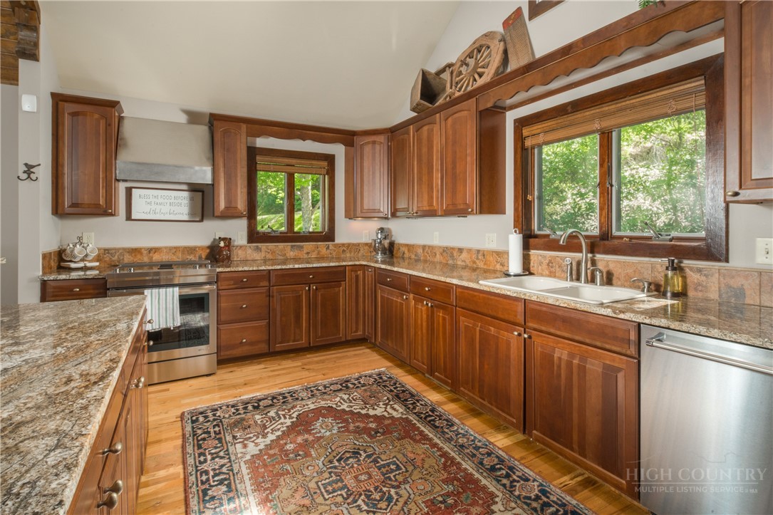 149 Regency Lane Boone, NC 28607 - Photo 14 of 49